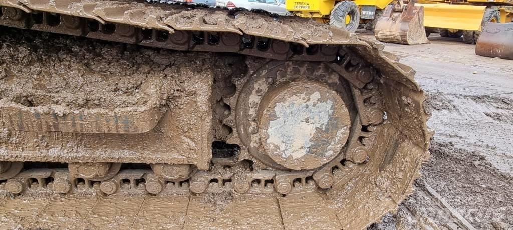 Hyundai HX 140 L Rupsgraafmachines