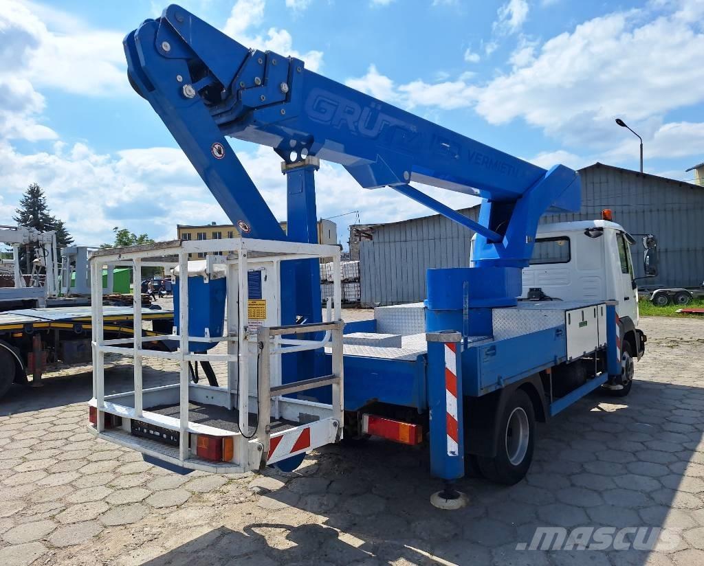 Bison TKA 30 KS Auto hoogwerkers