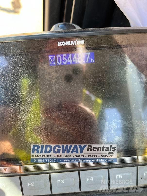Komatsu PC 210 LC Long Reach Graafmachines