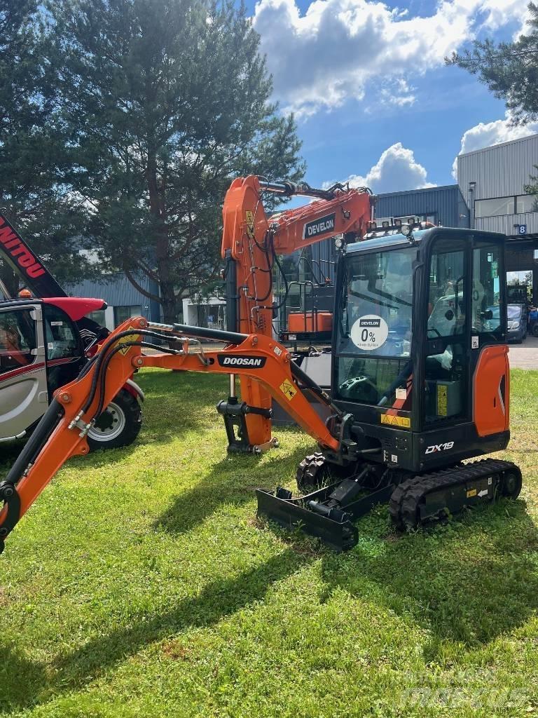 Doosan DX 19 Rupsgraafmachines