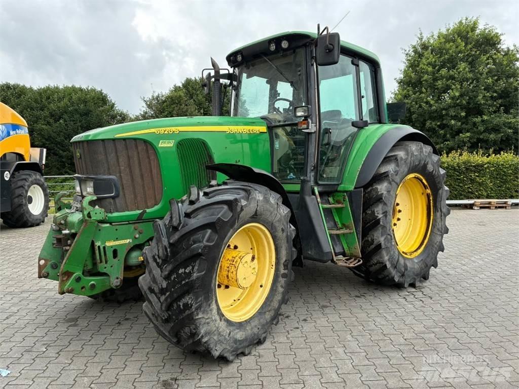 John Deere 6920 S Tractoren