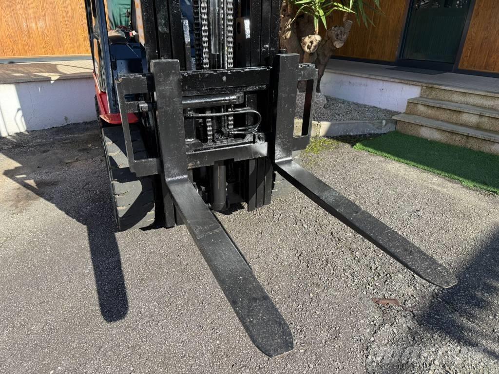 Manitou MI 35 D Diesel heftrucks