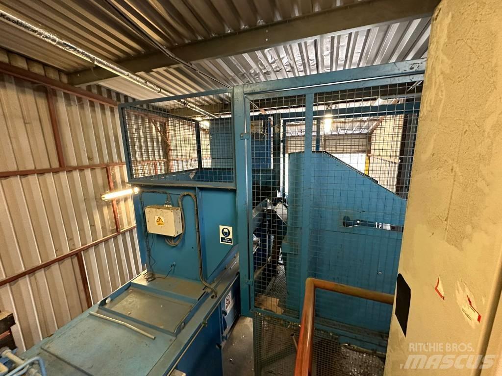 Paal Pacomat V-50 Industriële balenpersen