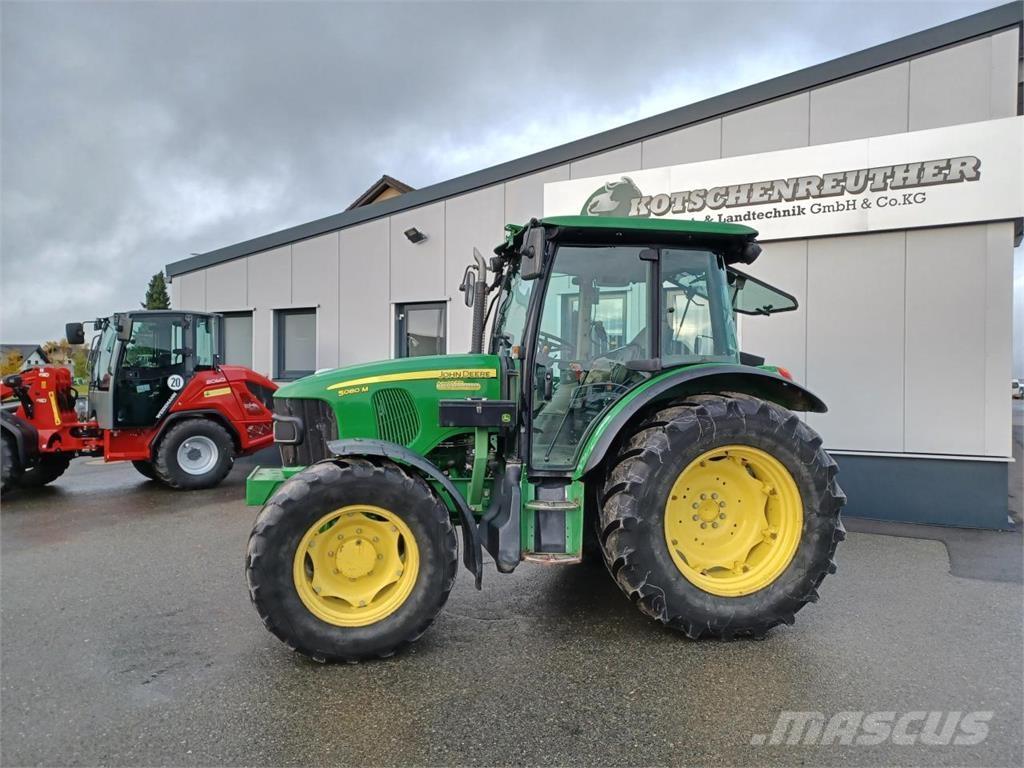 John Deere 5080M Tractoren