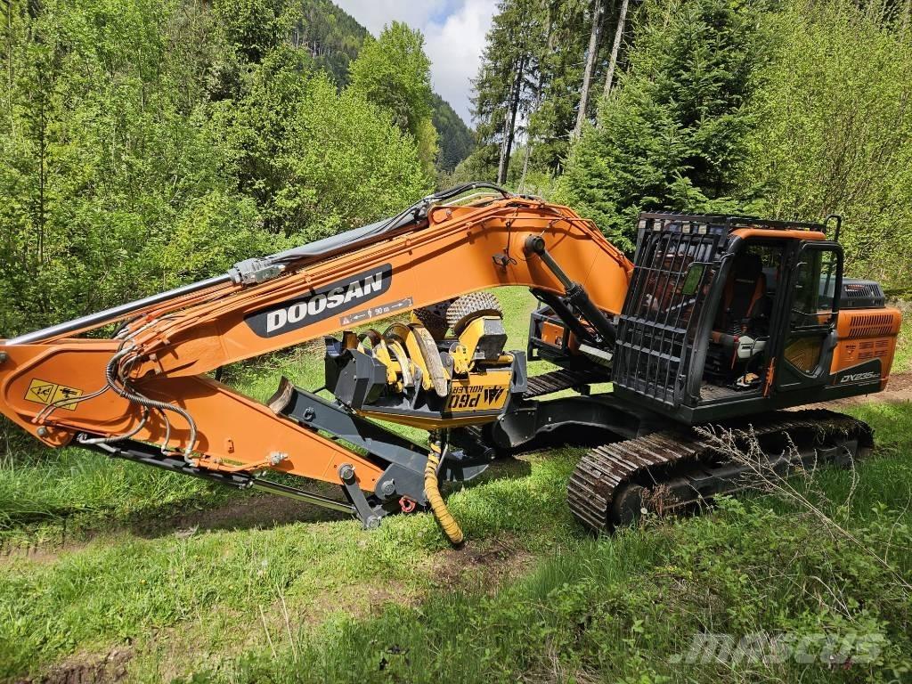 Doosan DX 235 NLC - 5 Bosbouw graafmachines