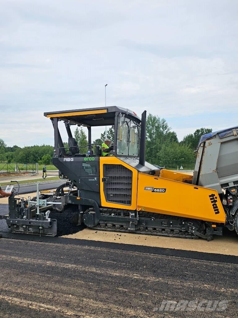 ABG 6820 Asfaltafwerkmachines