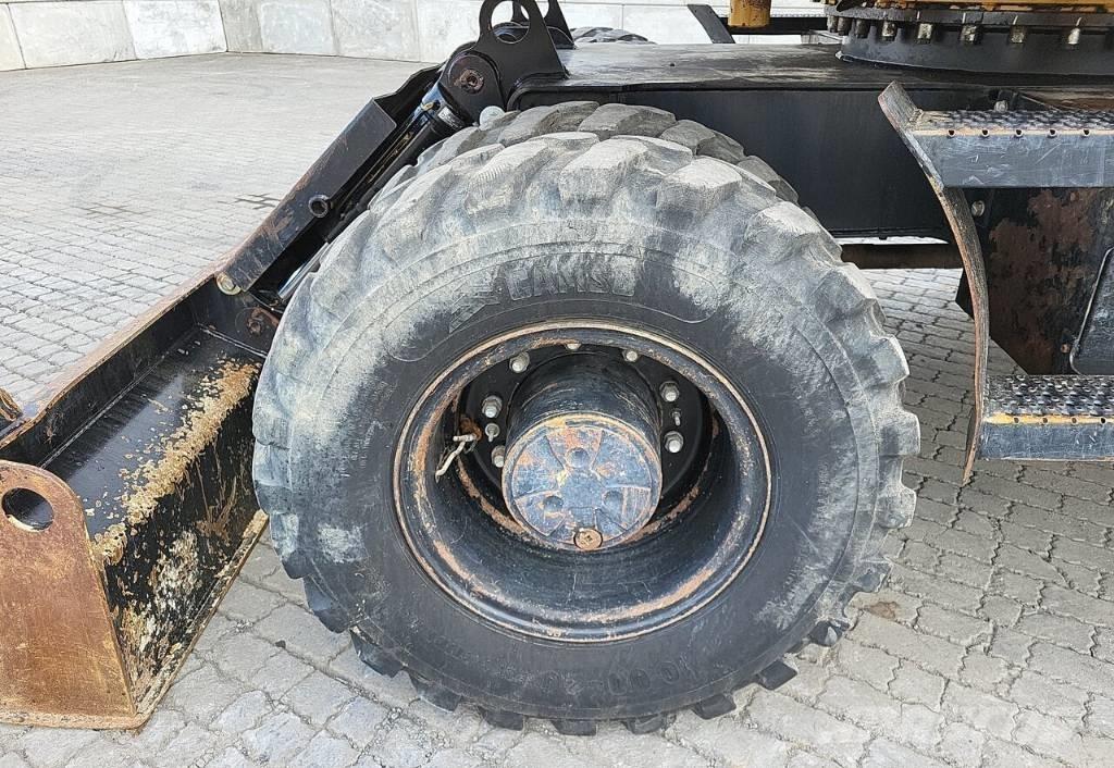 CAT M313 D Wielgraafmachines