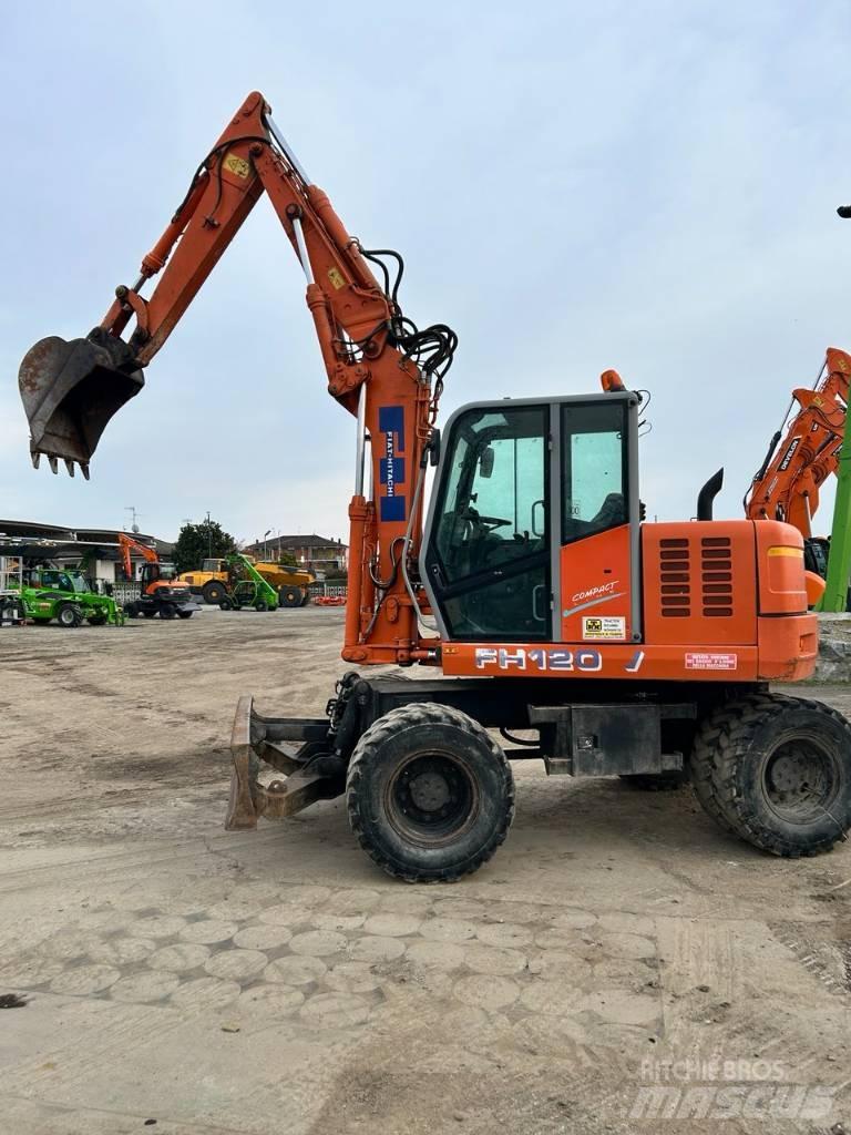 Fiat-Hitachi fh 120 Wielgraafmachines