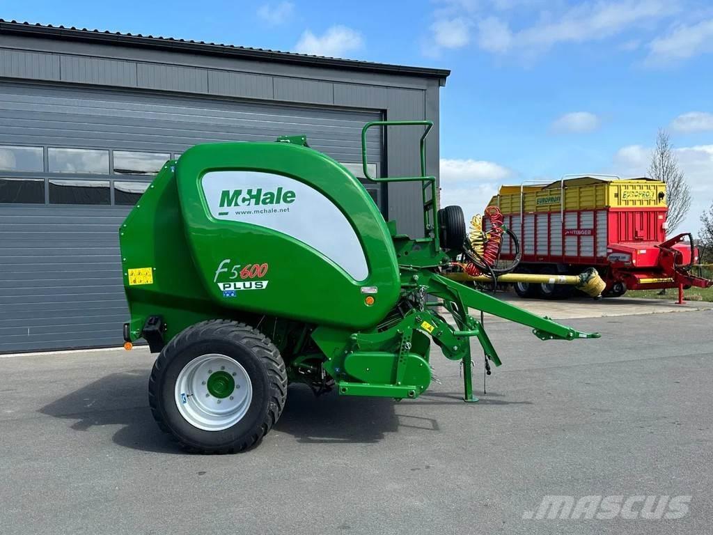McHale F5600 plus Getrokken veldhakselaar