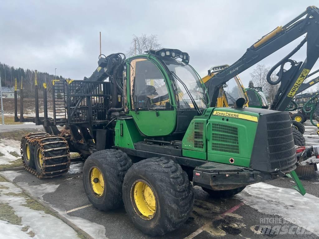 John Deere 1210 E Uitrijwagens