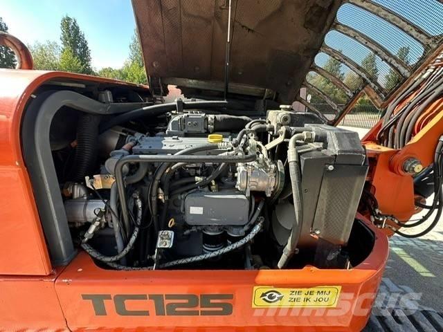 Terex TC 125 Rupsgraafmachines