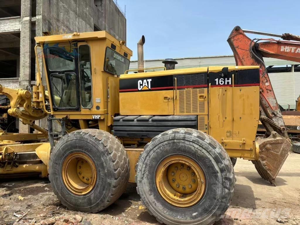 CAT 16 H Graders