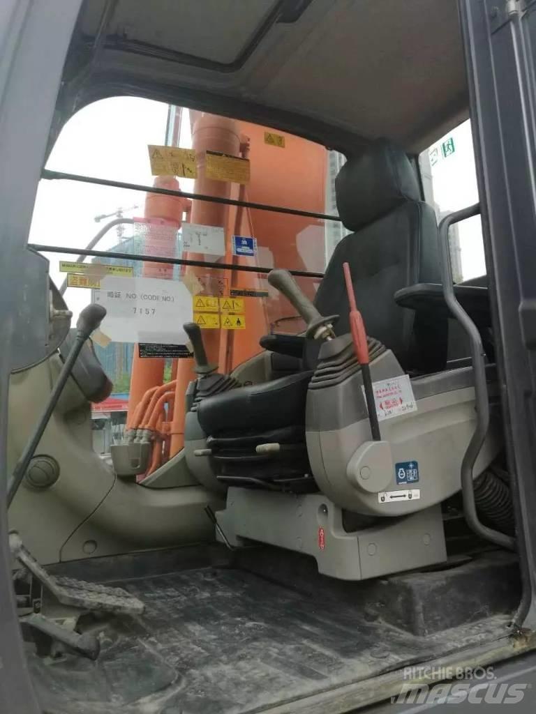 Hitachi zx200 Rupsgraafmachines
