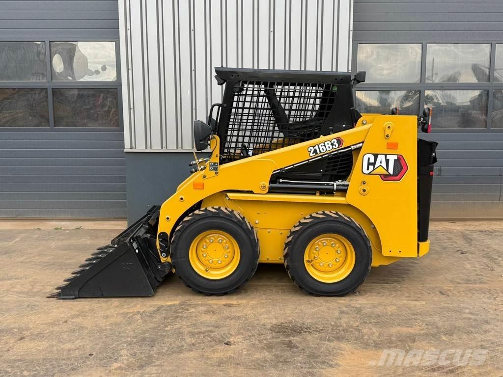 CAT 216B3 Wielladers