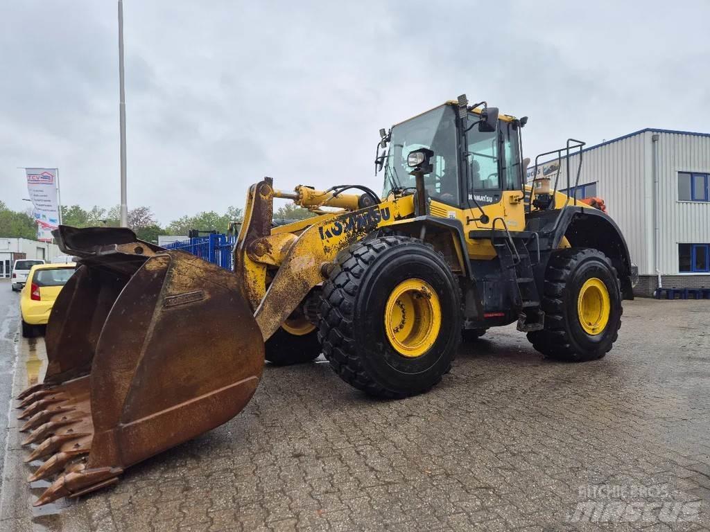 Komatsu WA 380 - 7 Wielladers