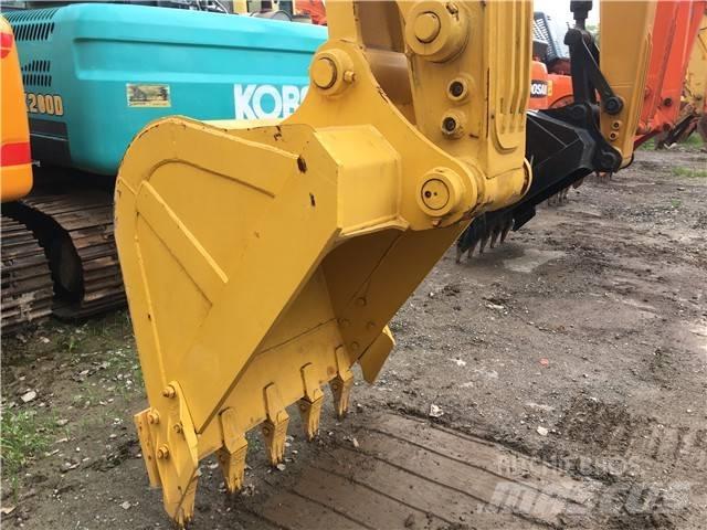 Komatsu PC 200-8 Rupsgraafmachines