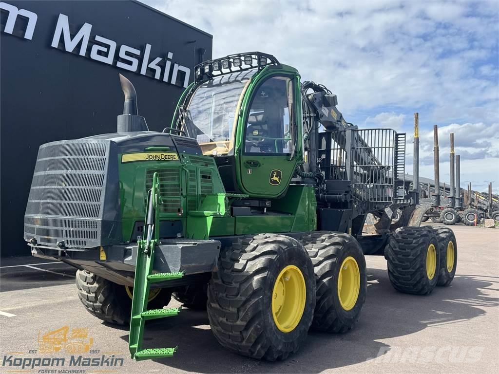 John Deere 1210G Uitrijwagens