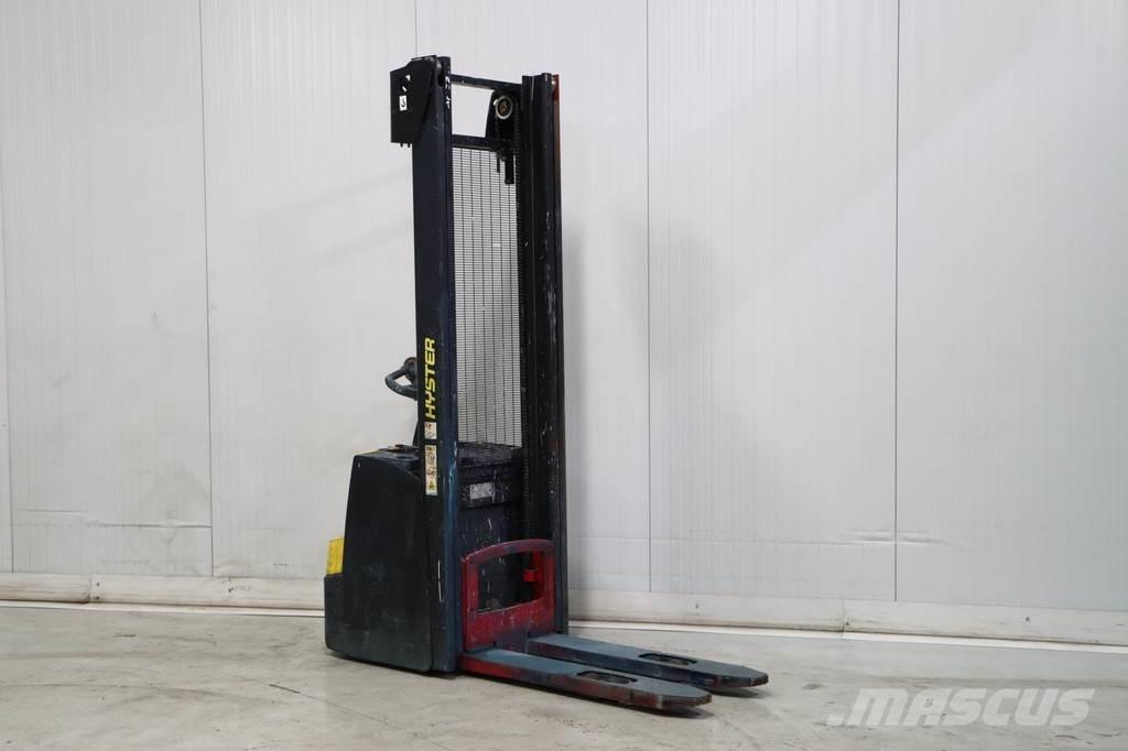 Hyster S1.6 Meeloop stapelaar
