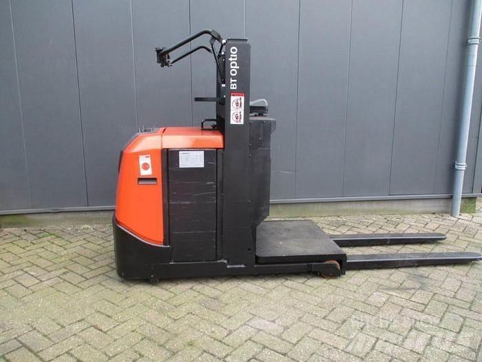 Toyota OSE 100W Orderpicker voor laag niveau