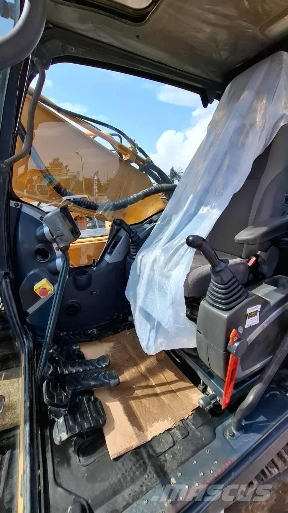 Hyundai R320NLC-9 Rupsgraafmachines