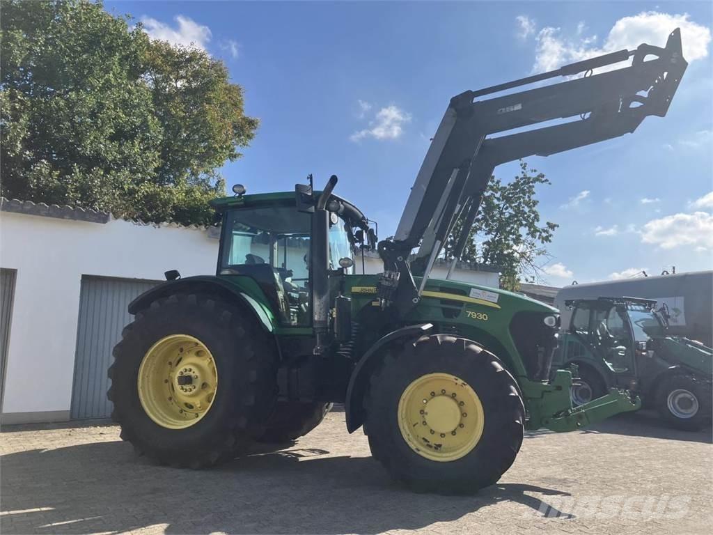 John Deere 7930 Tractoren