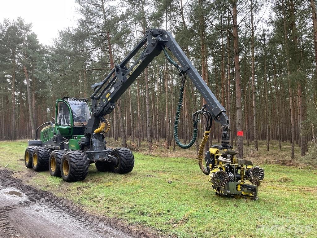 John Deere 1170G 8WD Harvesters
