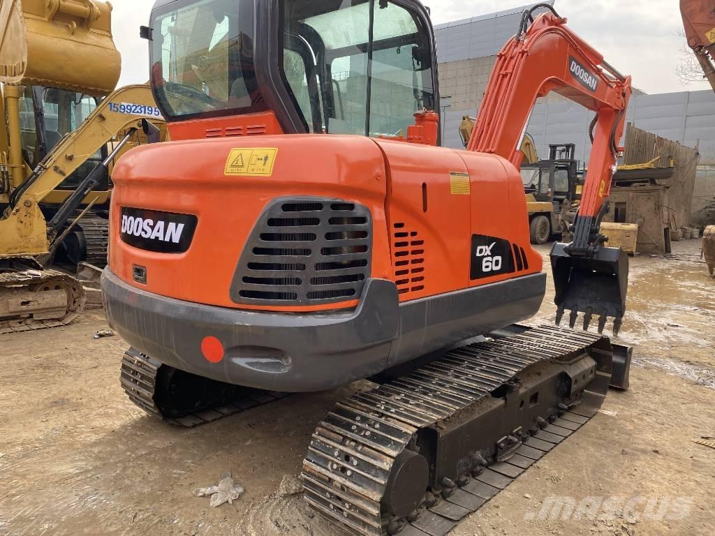 Doosan DH 60-7 Minigraafmachines < 7t