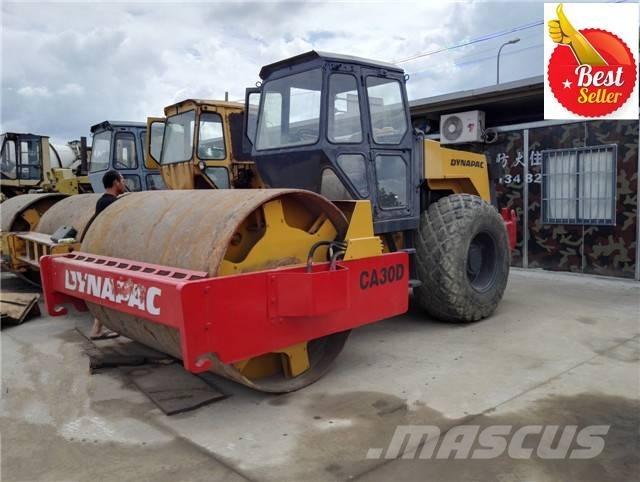 Dynapac CA 30 D Trilrolwalsen