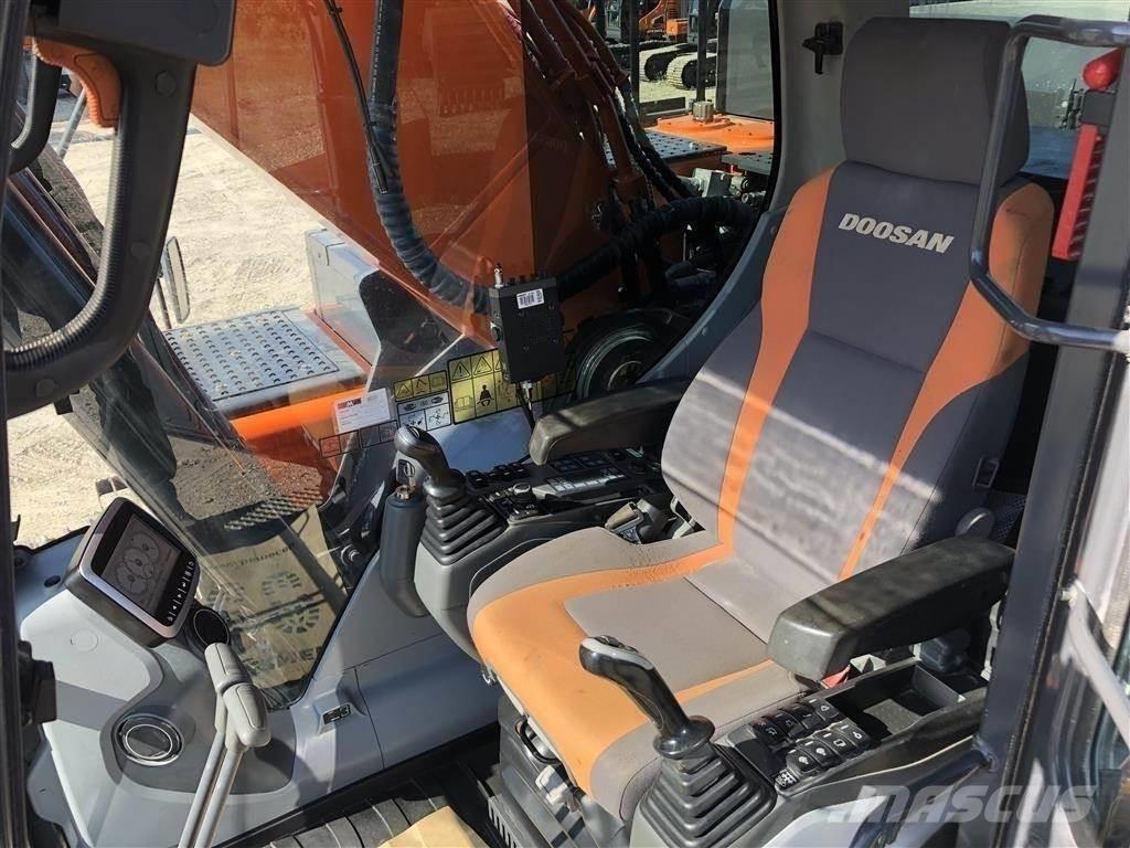 Doosan dx300 Rupsgraafmachines