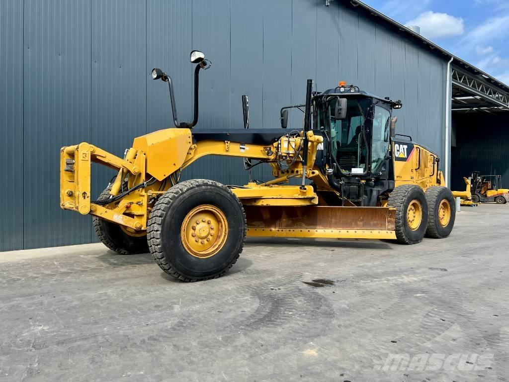 CAT 140M Graders