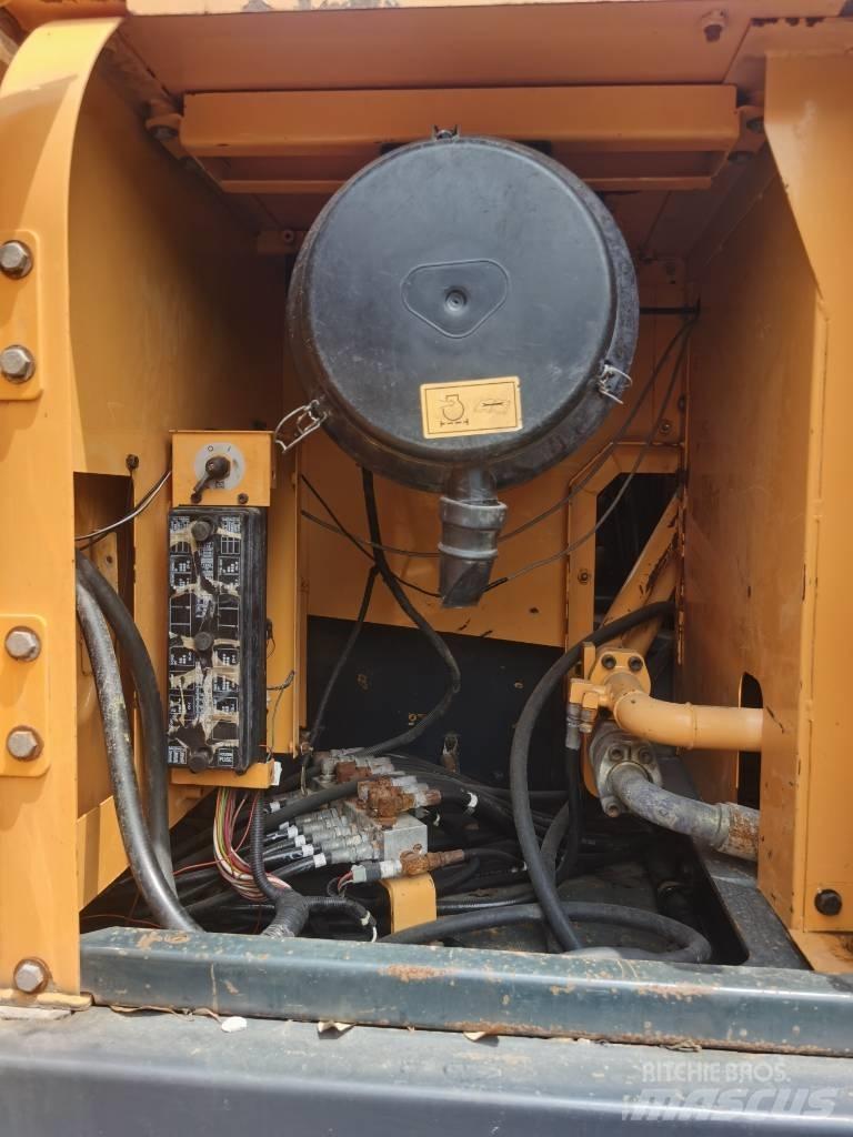 Hyundai R305LC-9T Rupsgraafmachines