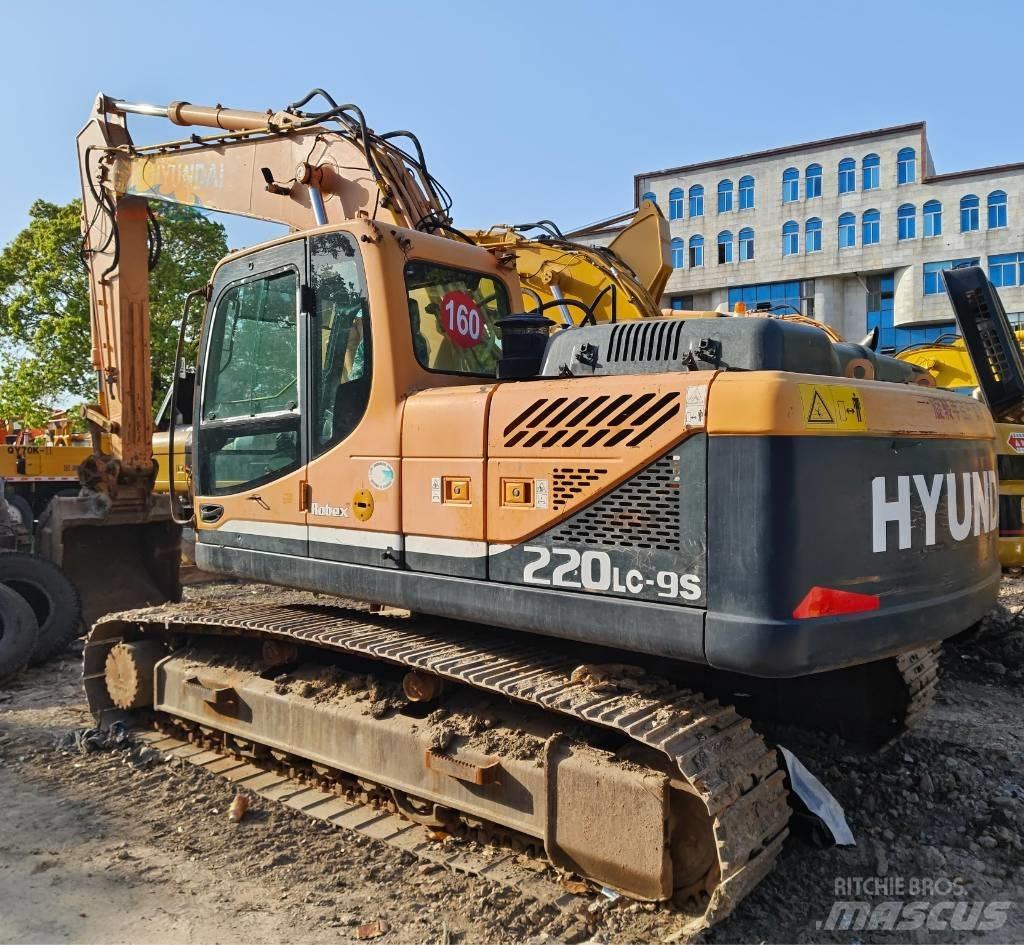 Hyundai R220LC-9S Rupsgraafmachines