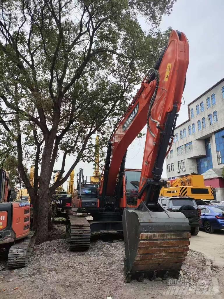 Doosan DX 300 LC-9C Rupsgraafmachines