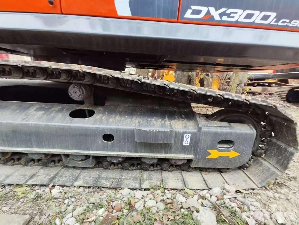 Doosan DX 300 LC-9C Rupsgraafmachines