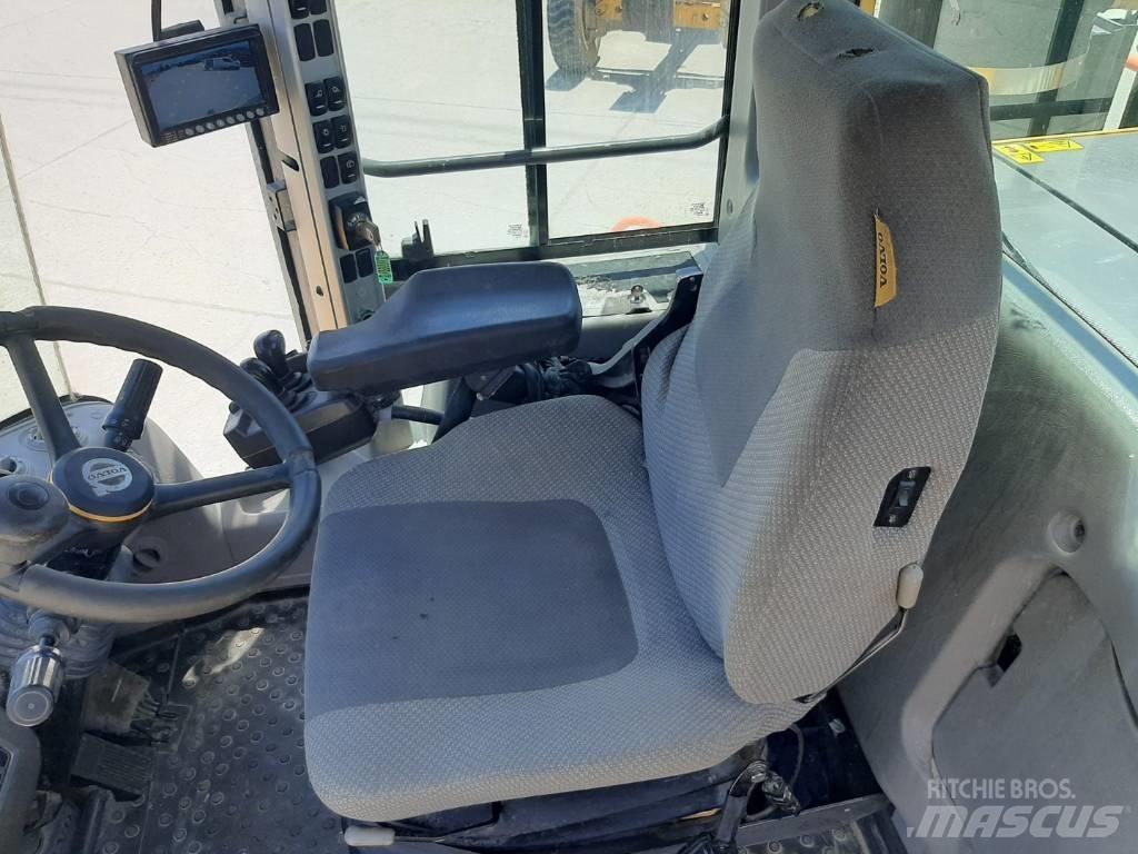 Volvo L 220 H Wielladers