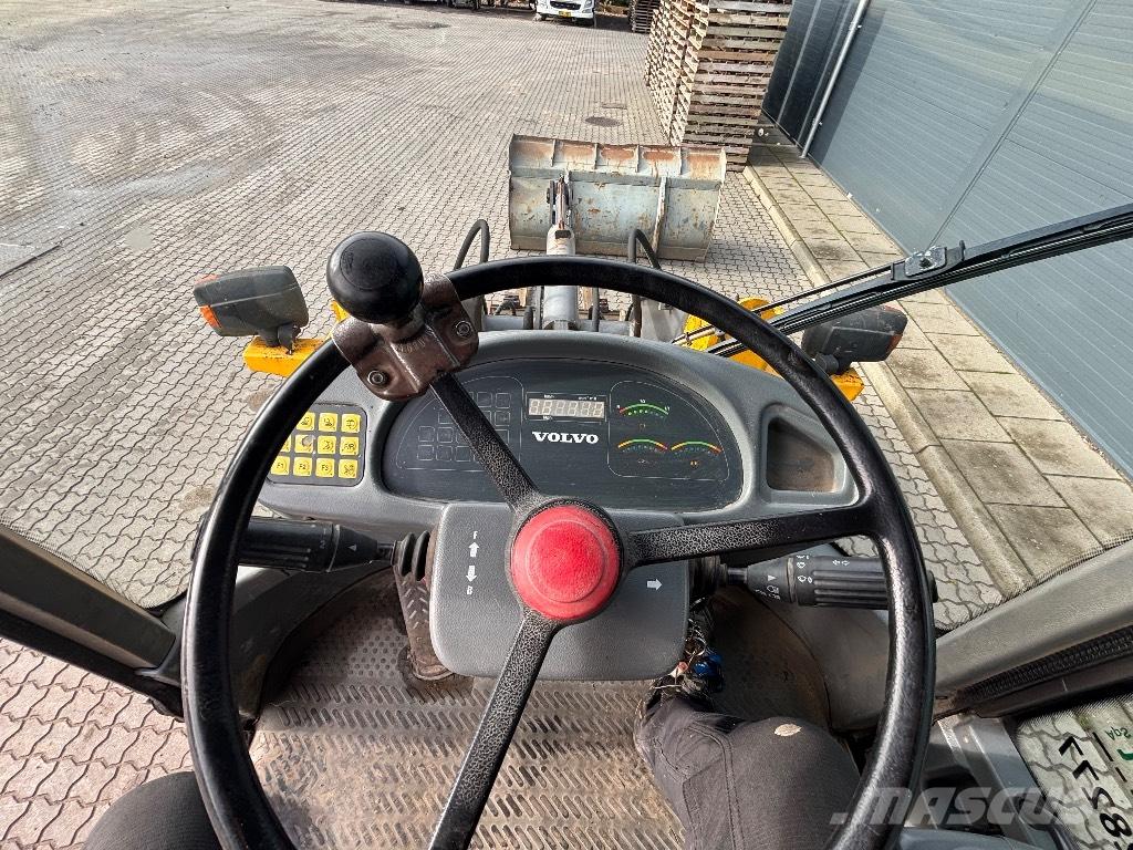 Volvo L 30 Wielladers