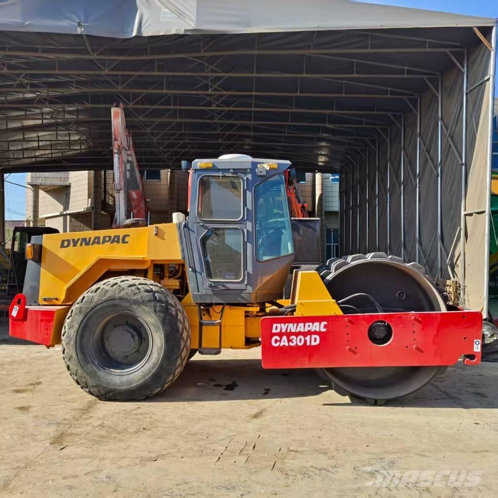 Dynapac CA 301 D Trilrolwalsen