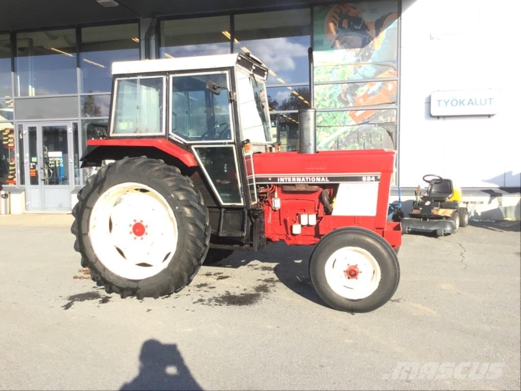 International 684 Tractoren