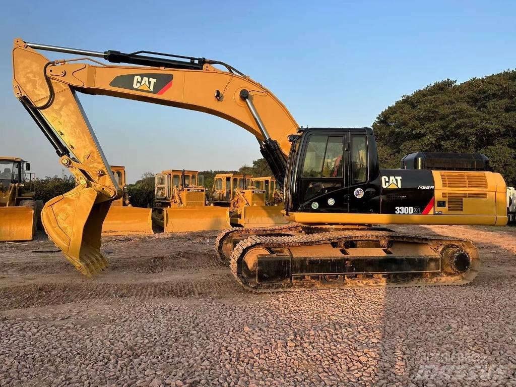 CAT 330 D L Rupsgraafmachines