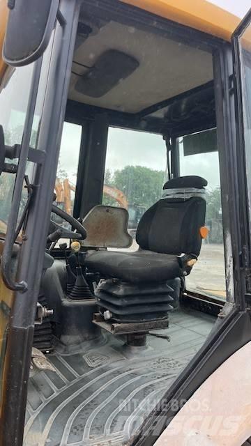 JCB 2 CX Wielladers