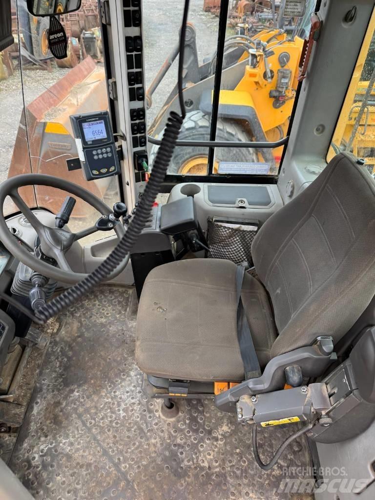 Volvo L 180 F Wielladers