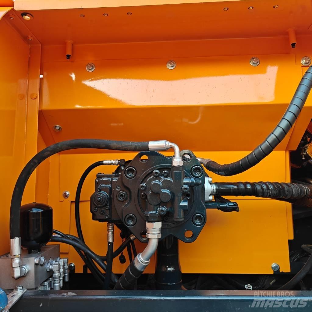Hyundai 305-9T Rupsgraafmachines