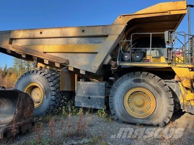 Komatsu HD 605-7EO Starre dumpers