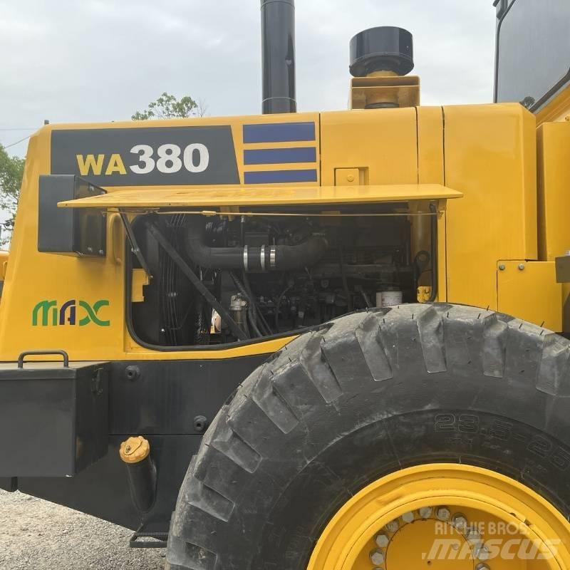 Komatsu WA 380 Wielladers