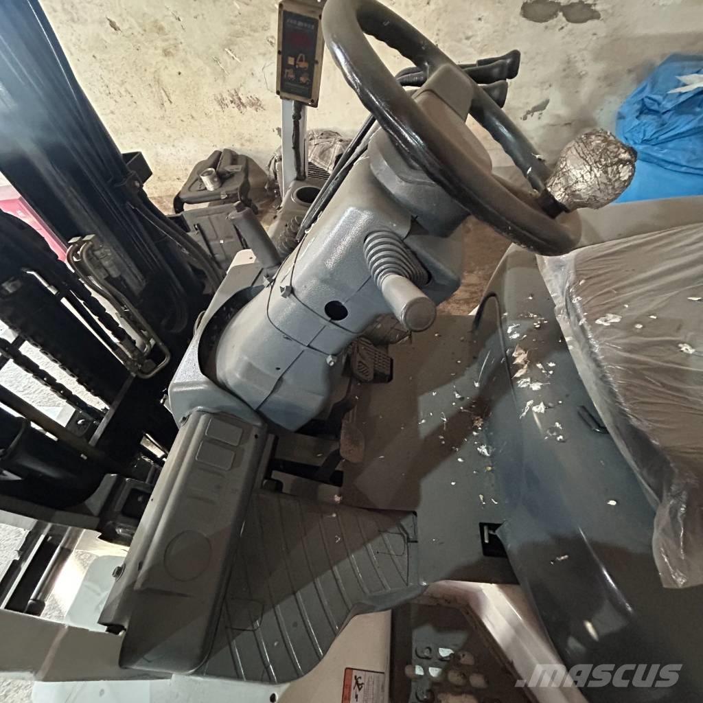 TCM FD35 Diesel heftrucks