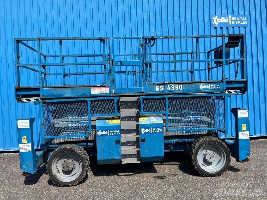 Genie GS 4390 RT Schaarhoogwerkers
