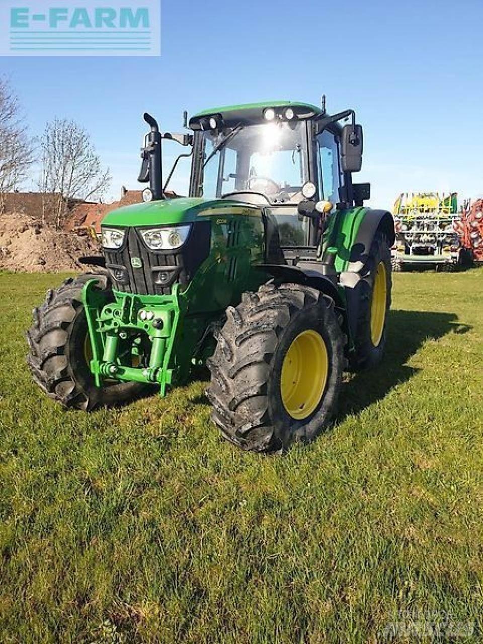 John Deere 6120m Tractoren