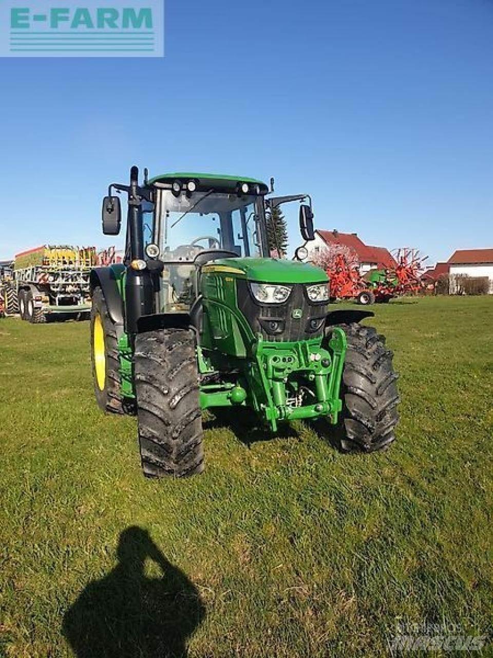 John Deere 6120m Tractoren