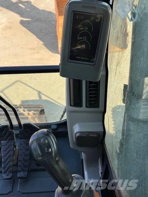 CAT 321 D Rupsgraafmachines