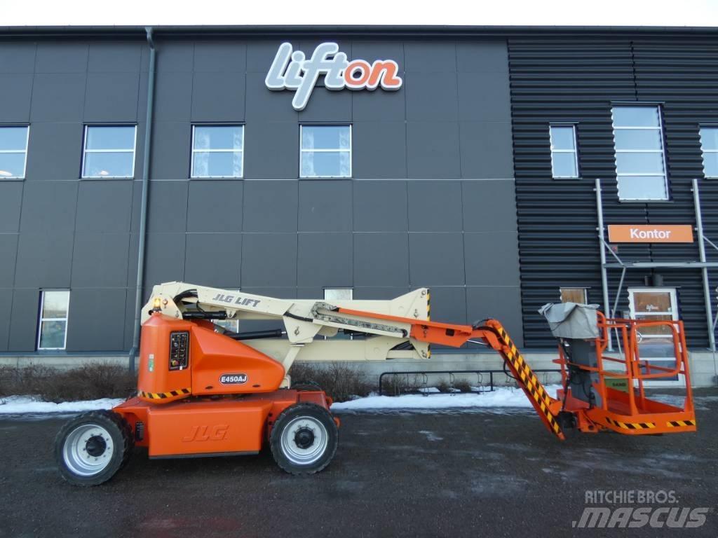 JLG E 450AJ  Bomlift Knikarmhoogwerkers